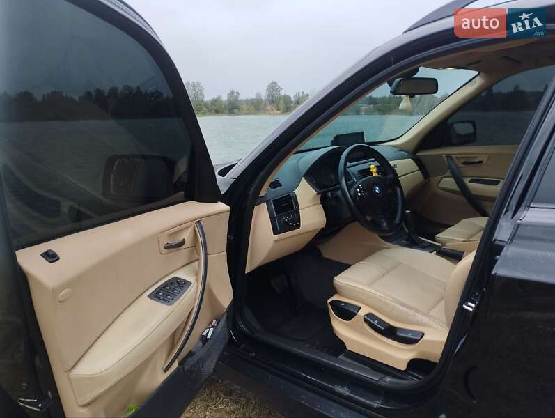 Внедорожник / Кроссовер BMW X3 2004 в Шостке