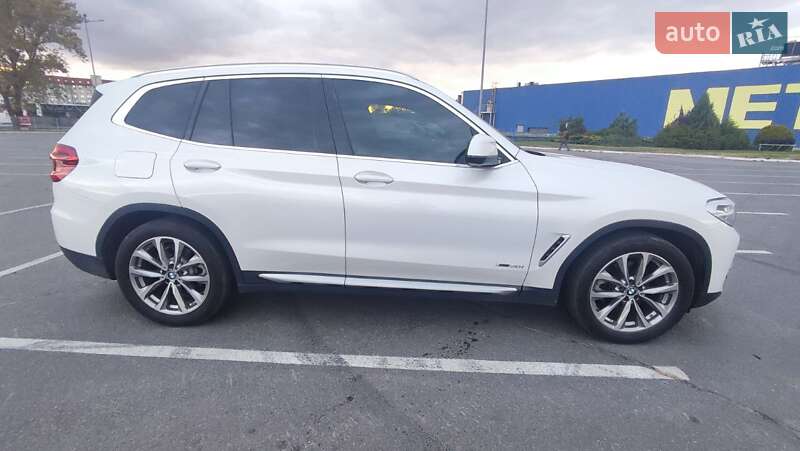 Позашляховик / Кросовер BMW X3 2018 в Дніпрі