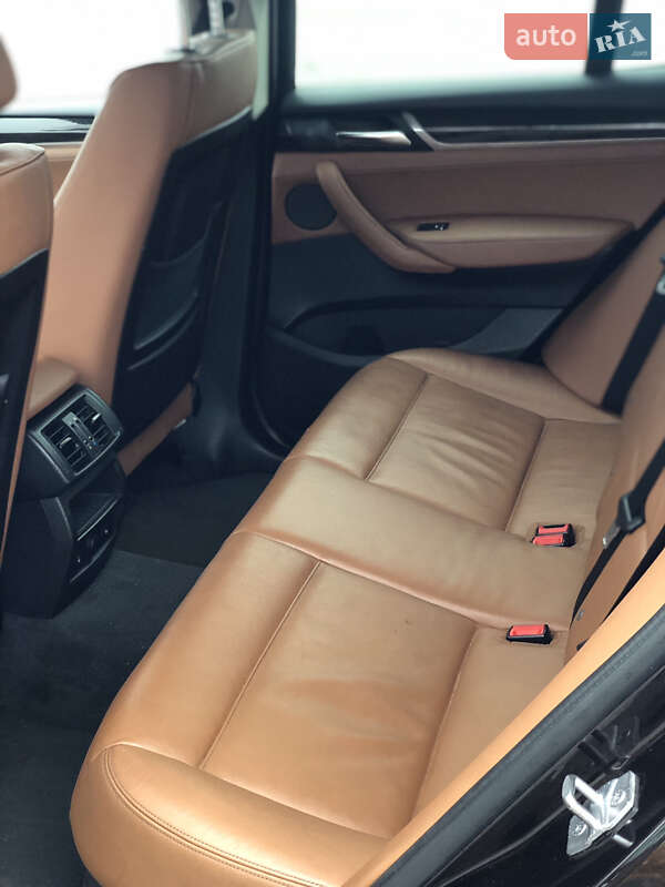 Внедорожник / Кроссовер BMW X3 2014 в Вараше