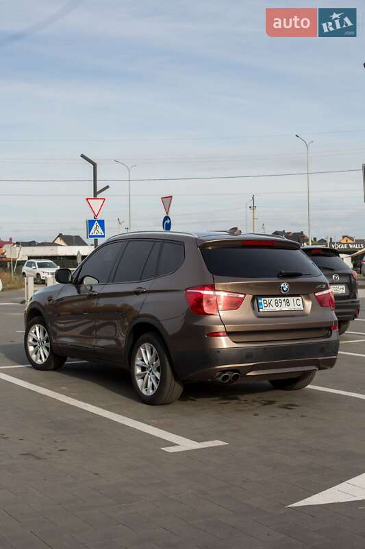Внедорожник / Кроссовер BMW X3 2012 в Луцке