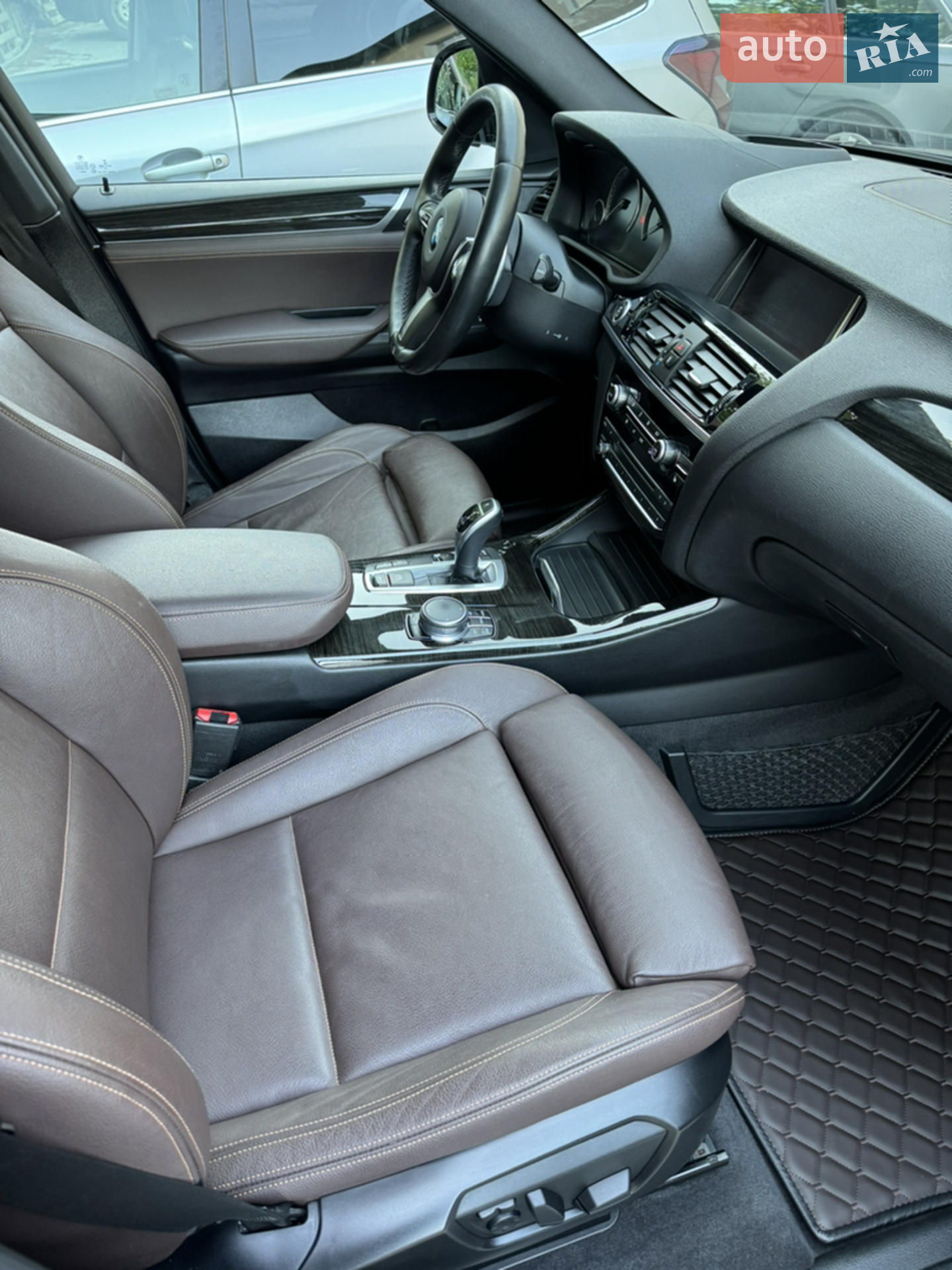 BMW X3 2016 VIN WBAWY510100E34023 фото оголошення 9 з 13