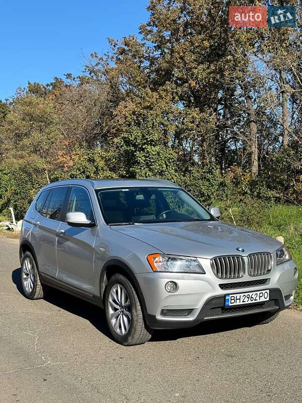 Внедорожник / Кроссовер BMW X3 2013 в 