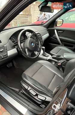 Внедорожник / Кроссовер BMW X3 2010 в 