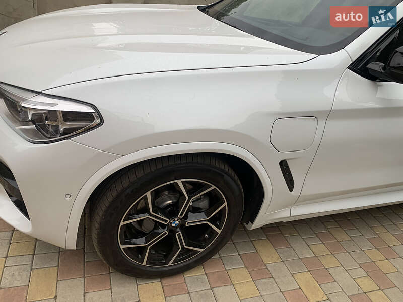 Внедорожник / Кроссовер BMW X3 2021 в Одессе