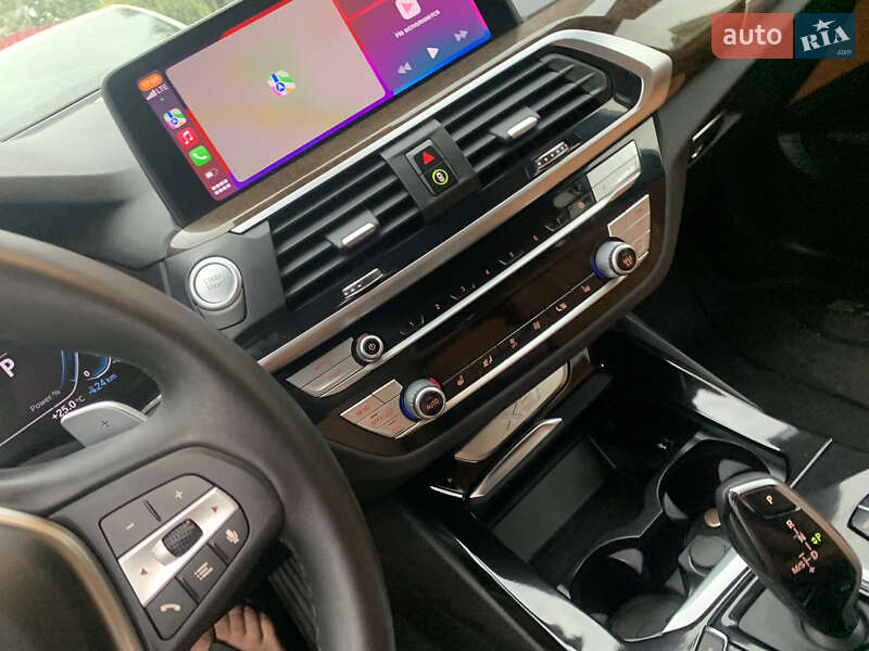 Внедорожник / Кроссовер BMW X3 2021 в Одессе