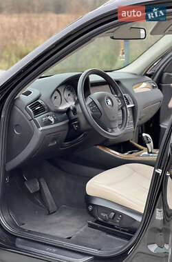 Внедорожник / Кроссовер BMW X3 2012 в 