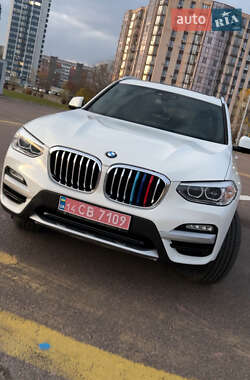 Внедорожник / Кроссовер BMW X3 2019 в Черкассах