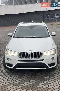 Внедорожник / Кроссовер BMW X3 2016 в 
