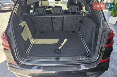 Внедорожник / Кроссовер BMW X3 2019 в 