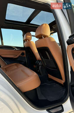 Внедорожник / Кроссовер BMW X3 2014 в 