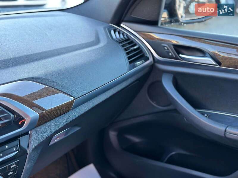 Внедорожник / Кроссовер BMW X3 2018 в Виннице