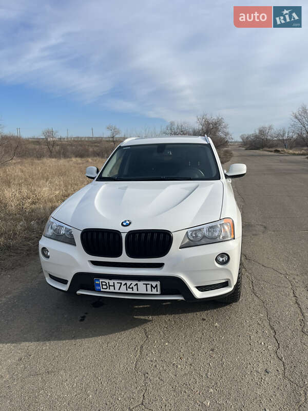 Внедорожник / Кроссовер BMW X3 2013 в Белгороде-Днестровском