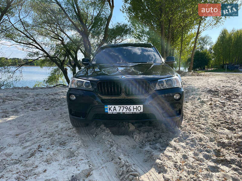 Внедорожник / Кроссовер BMW X3 2011 в Киеве