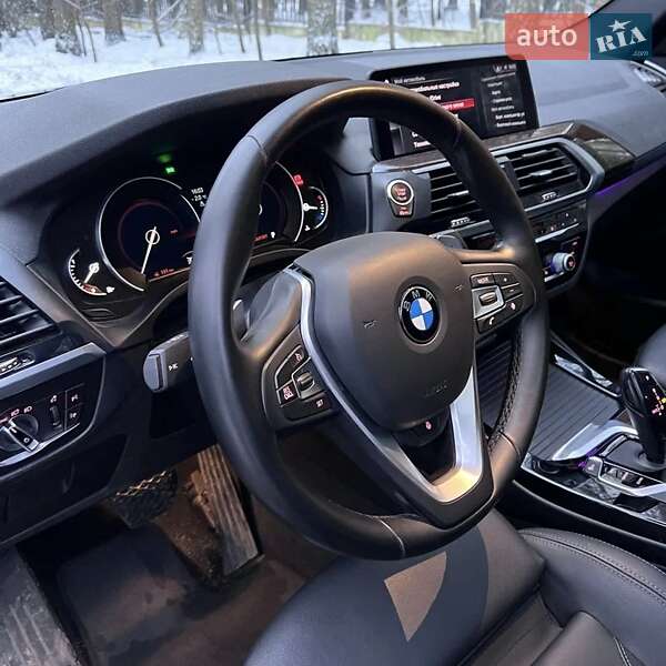 Внедорожник / Кроссовер BMW X3 2021 в Львове