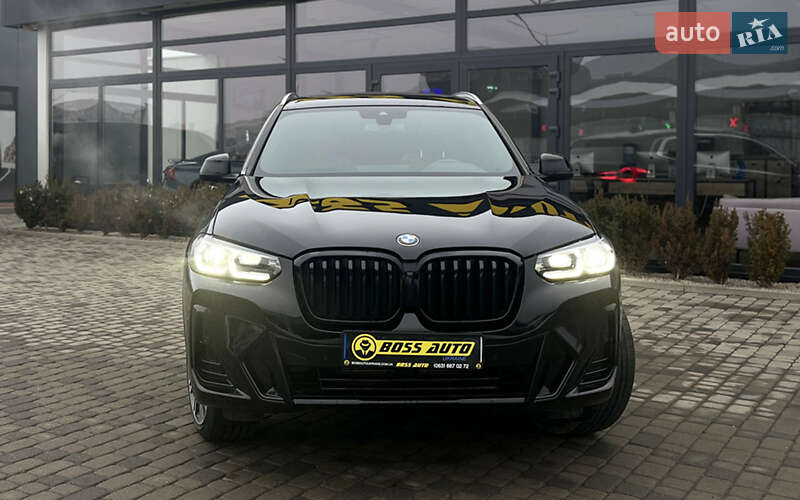Внедорожник / Кроссовер BMW X3 2021 в 