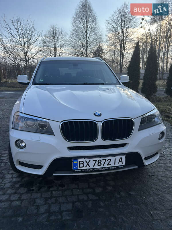 Позашляховик / Кросовер BMW X3 2013 в 