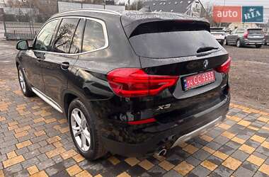 Внедорожник / Кроссовер BMW X3 2019 в 