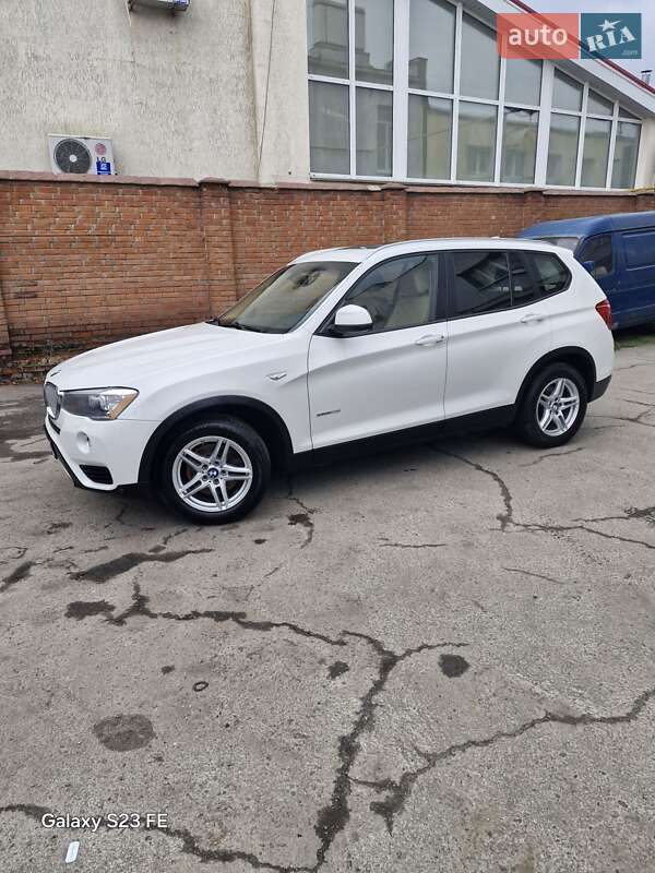 Внедорожник / Кроссовер BMW X3 2016 в Полтаве