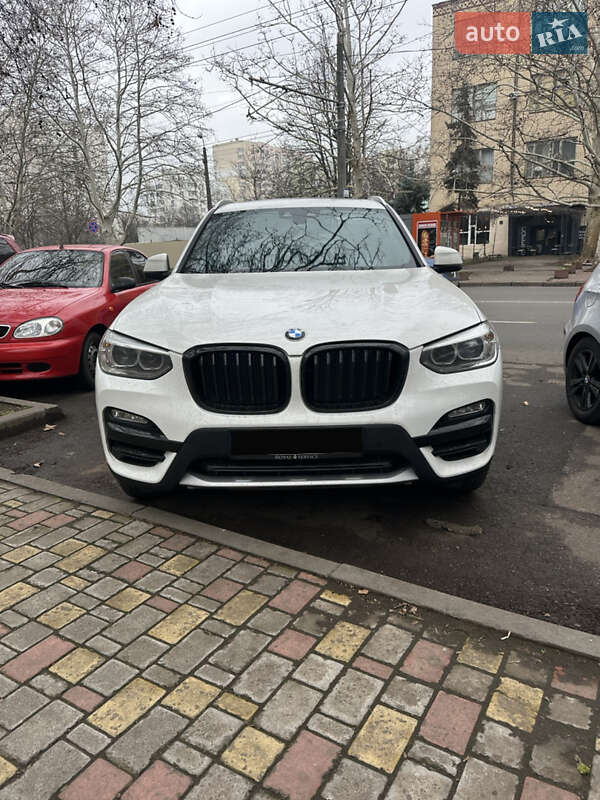 Внедорожник / Кроссовер BMW X3 2018 в Одессе