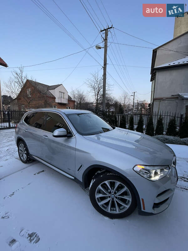 Внедорожник / Кроссовер BMW X3 2018 в Львове
