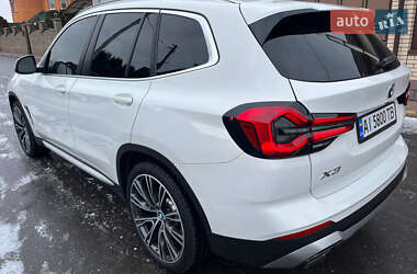 Позашляховик / Кросовер BMW X3 2023 в 