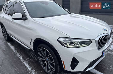 Позашляховик / Кросовер BMW X3 2023 в 