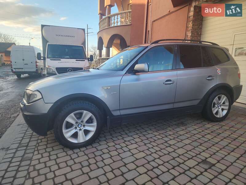 Внедорожник / Кроссовер BMW X3 2004 в Тячеве