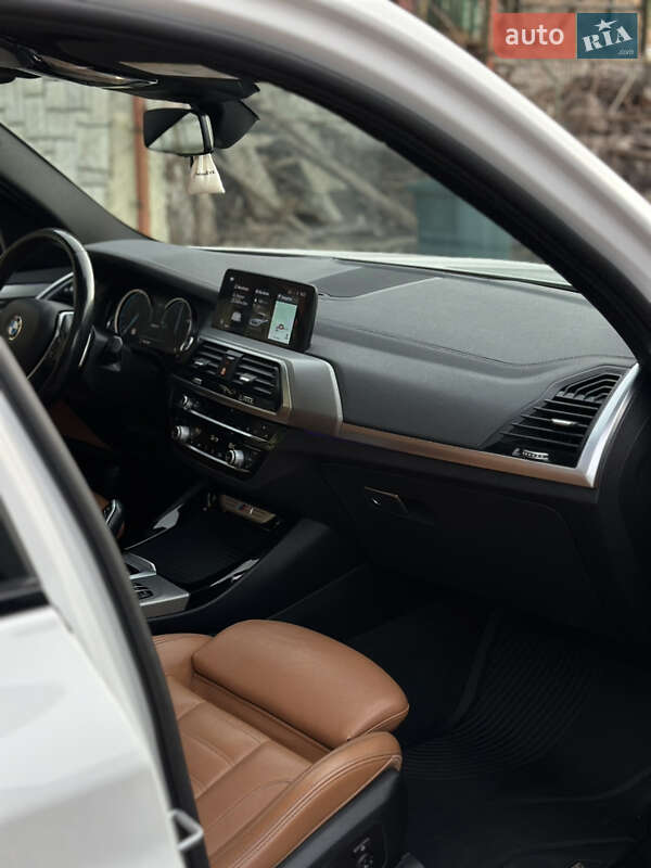 Внедорожник / Кроссовер BMW X3 2018 в Трускавце