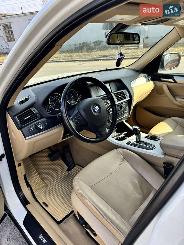 Внедорожник / Кроссовер BMW X3 2013 в Днепре фото 8 Внедорожник / Кроссовер BMW X3 2013 в Днепре