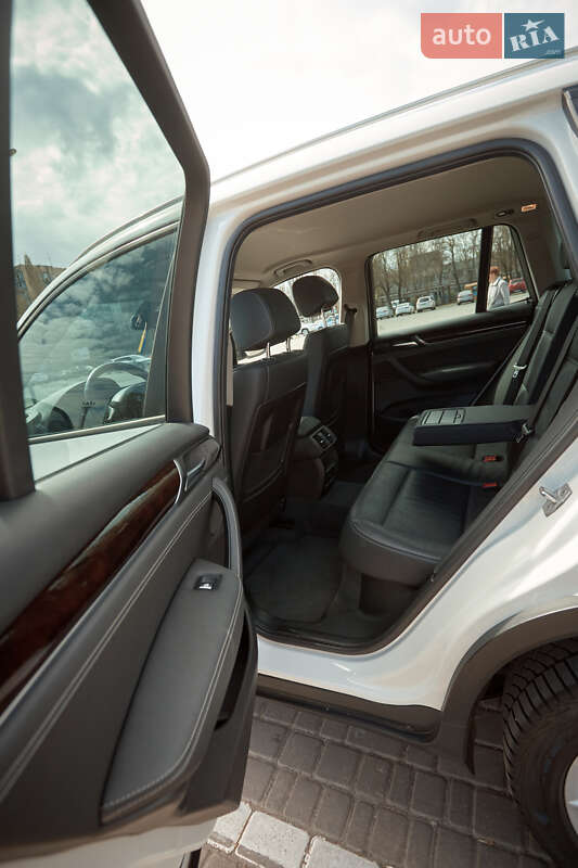 Внедорожник / Кроссовер BMW X3 2017 в Одессе