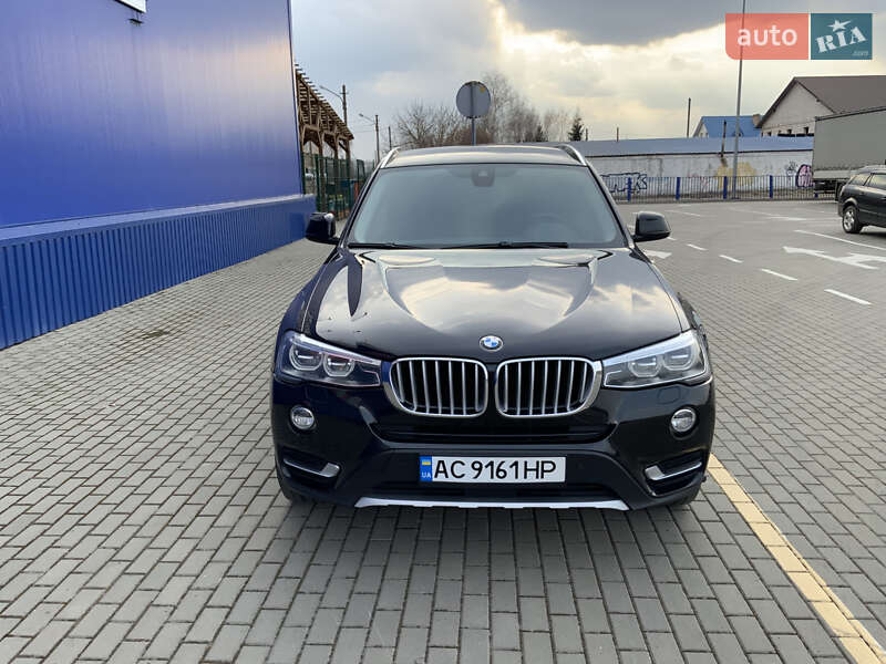 Внедорожник / Кроссовер BMW X3 2016 в Нововолынске