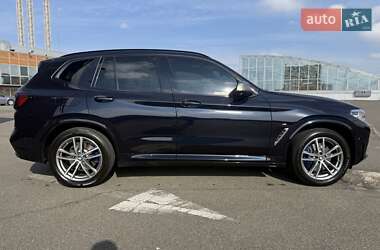 Внедорожник / Кроссовер BMW X3 2018 в 