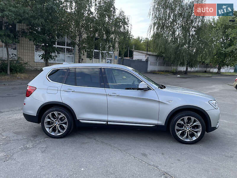 Внедорожник / Кроссовер BMW X3 2014 в 