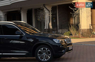 Внедорожник / Кроссовер BMW X3 2016 в 