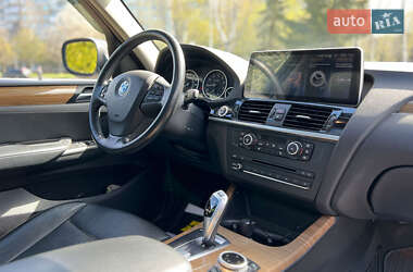 Внедорожник / Кроссовер BMW X3 2011 в 