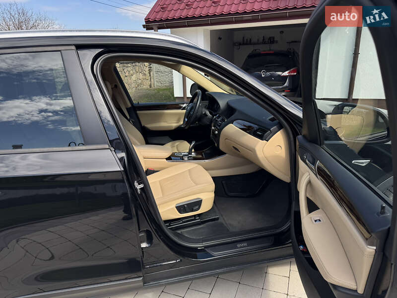 Внедорожник / Кроссовер BMW X3 2017 в Золочеве