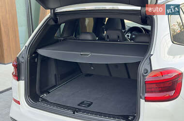Внедорожник / Кроссовер BMW X3 2020 в 