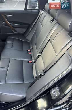 Внедорожник / Кроссовер BMW X3 2006 в 