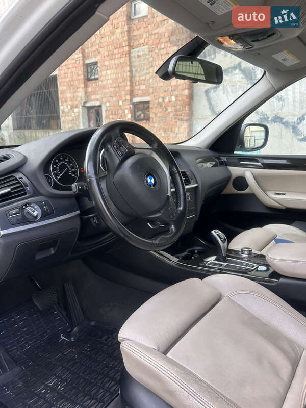 Позашляховик / Кросовер BMW X3 2011 в Чернівцях