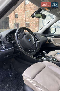Внедорожник / Кроссовер BMW X3 2011 в 