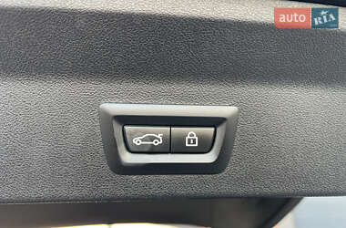 Позашляховик / Кросовер BMW X3 2021 в 