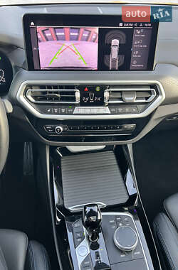 Позашляховик / Кросовер BMW X3 2021 в 