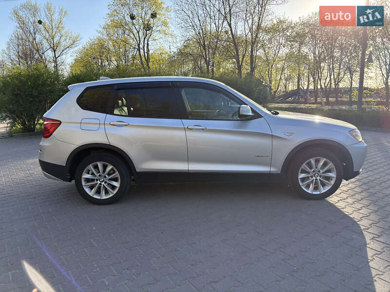 Внедорожник / Кроссовер BMW X3 2013 в Миргороде