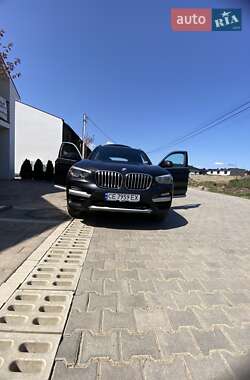 Внедорожник / Кроссовер BMW X3 2018 в 
