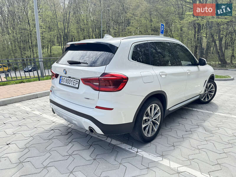 Внедорожник / Кроссовер BMW X3 2019 в Тернополе