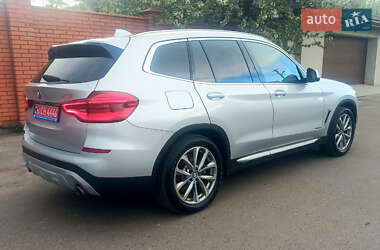 Внедорожник / Кроссовер BMW X3 2018 в 