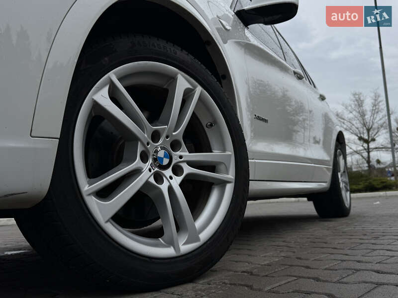 Внедорожник / Кроссовер BMW X3 2014 в Киеве