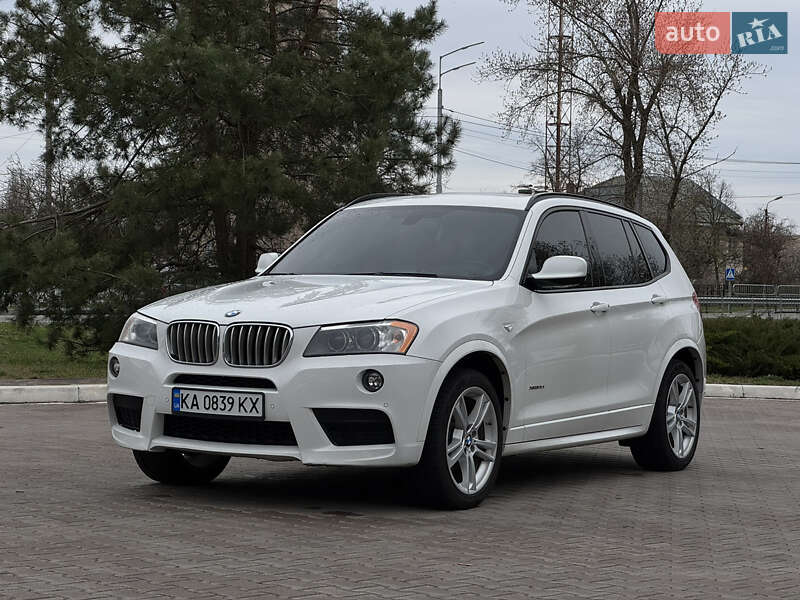Внедорожник / Кроссовер BMW X3 2014 в Киеве