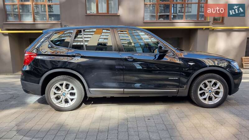 Внедорожник / Кроссовер BMW X3 2011 в Ивано-Франковске