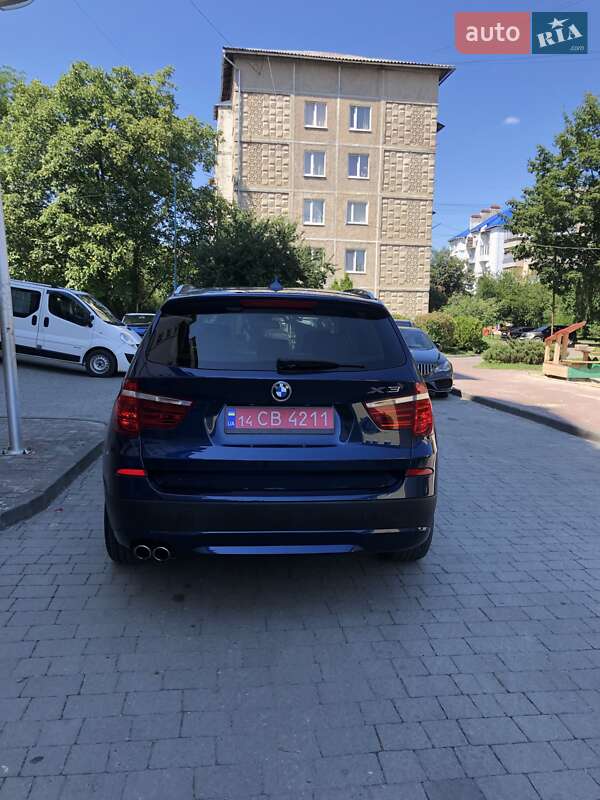 Внедорожник / Кроссовер BMW X3 2012 в Надворной